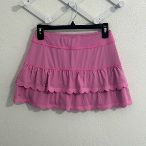 Lilly Pulitzer Luxletic Pink Scallop Hem Skort | Size S